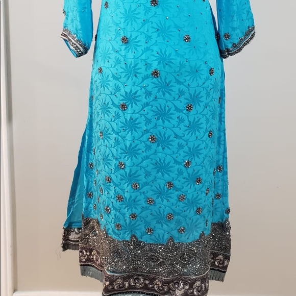 Pakistani kameez - Picture 3 of 5